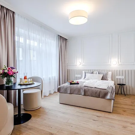 Baltyk Miedzyzdroje, Basen, Sauna 2,3,4 Os Z Jacuzzi 미엥지즈드로예