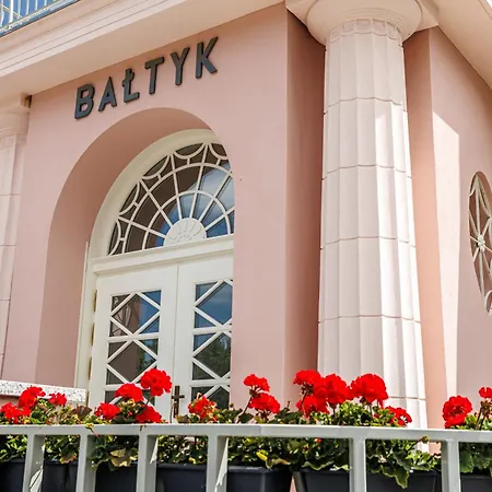 Baltyk Miedzyzdroje, Basen, Sauna 2,3,4 Os Z Jacuzzi *