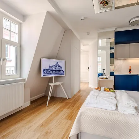 Baltyk Miedzyzdroje, Basen, Sauna 2,3,4 Os Z Jacuzzi 아파트