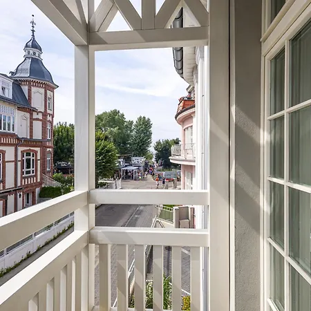 Baltyk Miedzyzdroje, Basen, Sauna 2,3,4 Os Z Jacuzzi شقة