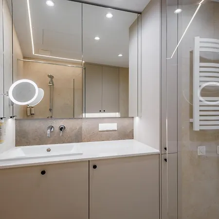 Baltyk Miedzyzdroje, Basen, Sauna 2,3,4 Os Z Jacuzzi شقة