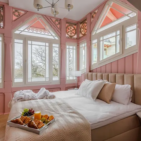 Baltyk Miedzyzdroje, Basen, Sauna 2,3,4 Os Z Jacuzzi شقة مينززدرويه