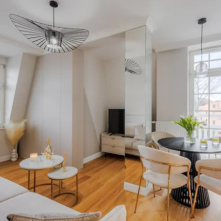 Baltyk Miedzyzdroje, Basen, Sauna 2,3,4 Os Z Jacuzzi Apartmán
