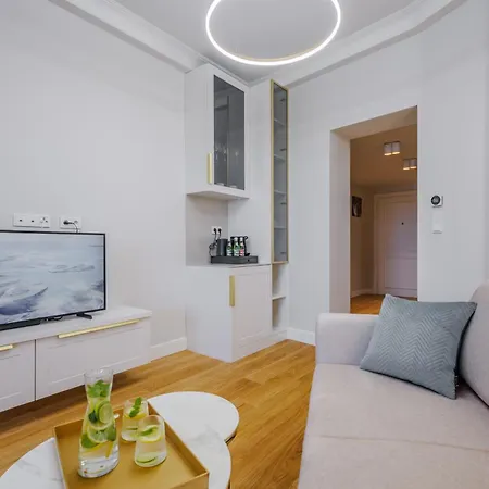 شقة Baltyk Miedzyzdroje, Basen, Sauna 2,3,4 Os Z Jacuzzi مينززدرويه