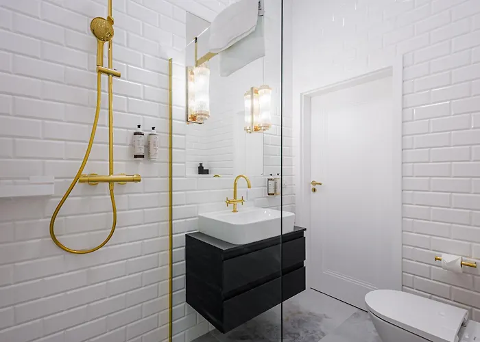 Baltyk Miedzyzdroje, Basen, Sauna 2,3,4 Os Z Jacuzzi 아파트 미엥지즈드로예